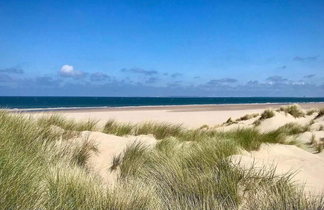 Vakantiehuis De Branding, Slechts 2 Minuten Van Strand En Zee!-1