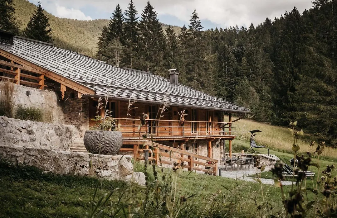 Die Suttenhütte-1