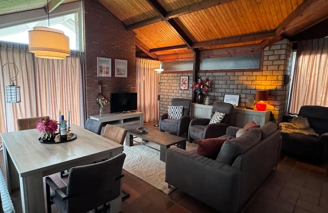 Vakantiehuis De Branding-1