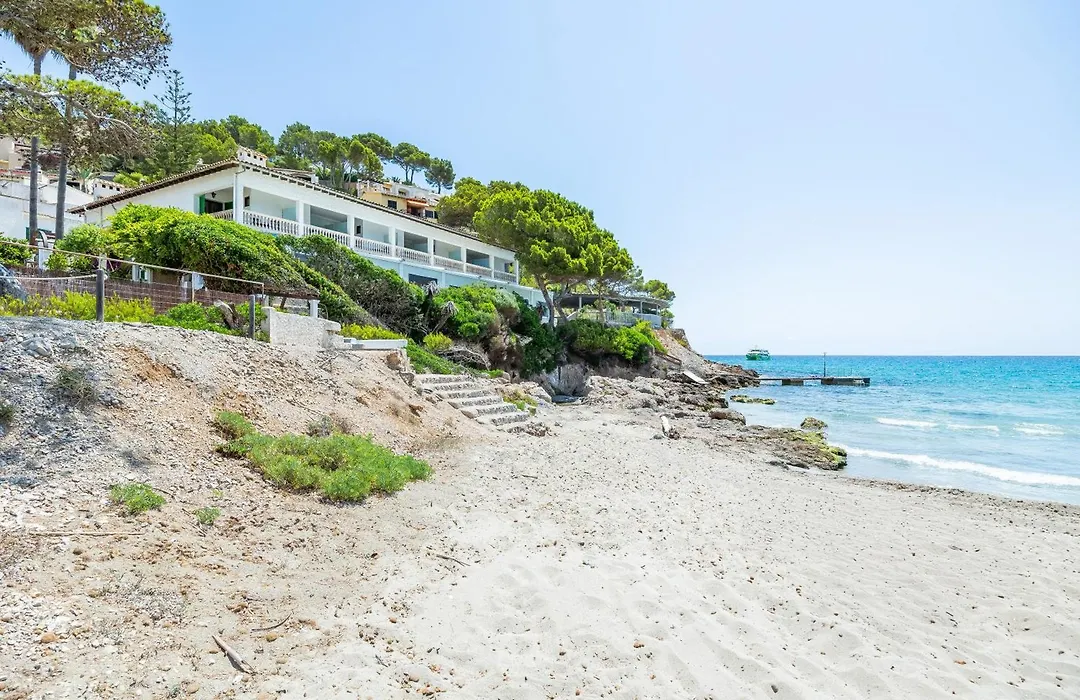 Hostal Boutique Canyamel-1