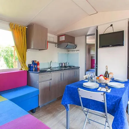 Mobile Home In Rosolina-Mare Directly On The Sea-3