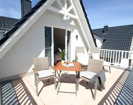 Ferienhäuser Ferienhaus, Uns Boddenhuesing-2