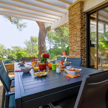 Select' - Villa Au Coeur Du Domaine Prive Du Gaou Benat Avec Piscine Et Vue Mer - Villa Bergamote-2
