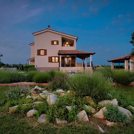 Villa Stokovci In Central Istria For Families And Kids With A Large Garden And Playground-2