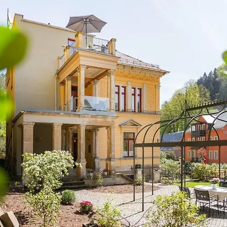 Villa Emma Comfortable Holiday Residence-2