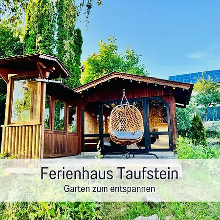 Großes Ferienhaus für 12 -17 Personen mit Whirlpool - Spielzimmer und Garten-3