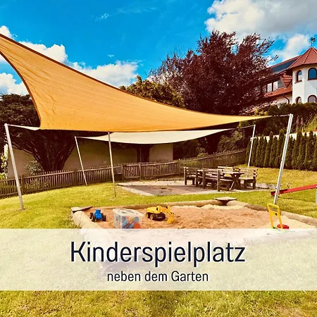 Ferienhaus mit Whirlpool - Garten&Spielzimmer - bis 6 Gäste-3