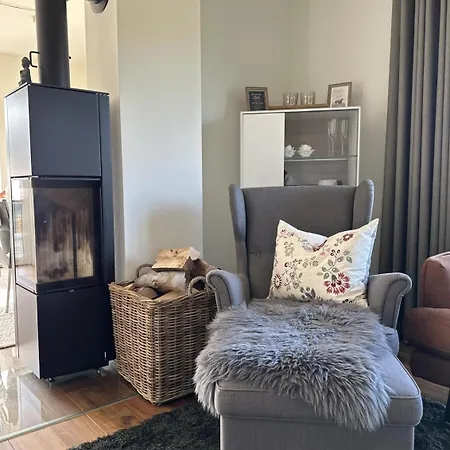 Heimathafen Diemelsee - Luxusferienhaus Diemelsee 6 Personen mit Sauna, Dachterrasse und Garten-3