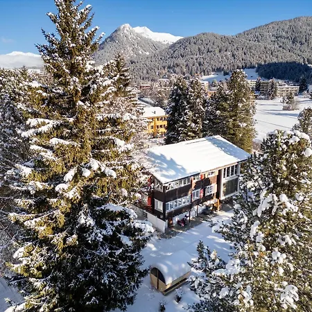 A&Y Chalet Davos Central-3