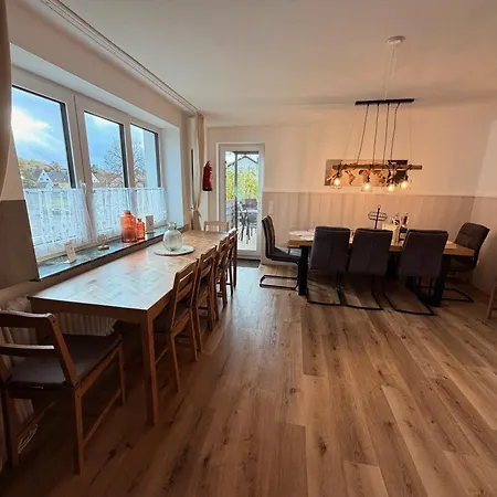 Ferienhaus mit Whirlpool - Garten&Spielzimmer - bis 6 Gäste-3