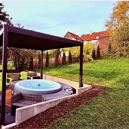 Ferienhaus mit Whirlpool - Garten&Spielzimmer - bis 6 Gäste-2