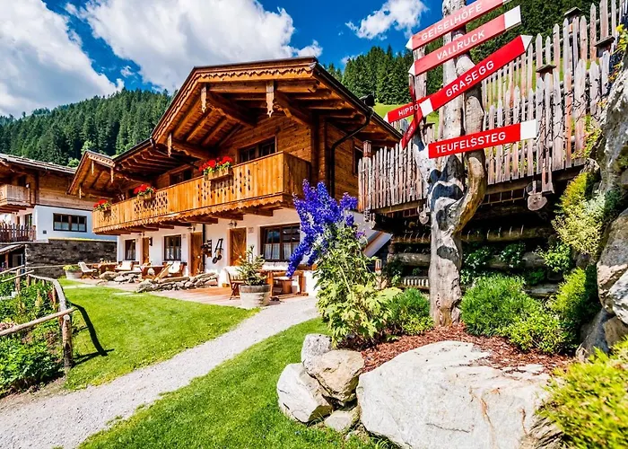 Villa Alpendorf Anno Dazumal Tux