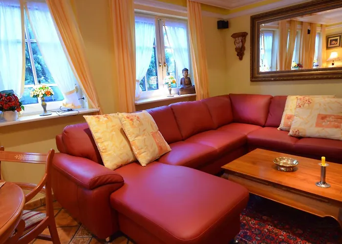 Villa Lotsenhaus in Groß Zicker/Halbinsel Mönchgut