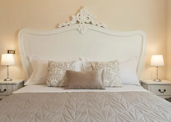 Camera Vento Porto Antico La Cala Palermo