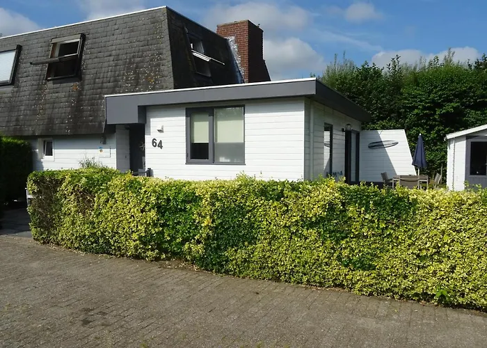 Kustverhuur, Park Schoneveld, Zeester 64 Breskens