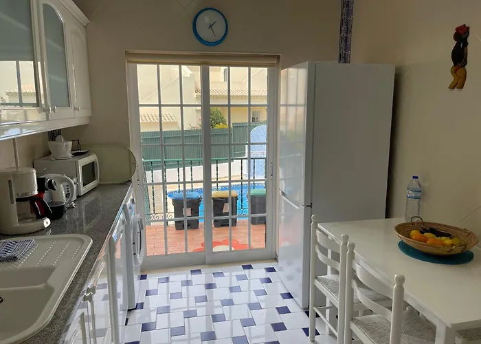 Casa das Roseiras Ferragudo 