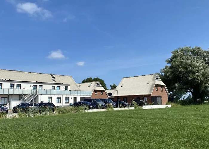 Ferienhaus 17 Gut Tossens