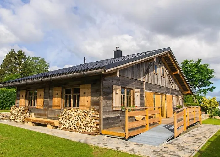 Chalet Am Oelberg Mit Badefass Und Altholzsauna Waldmünchen