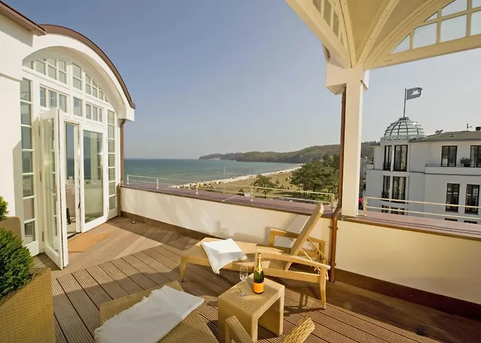 Strandschloss Binz - Penthouse Royal Beach mit Sauna, Kamin, Terrasse, Meerblick