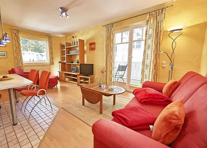 Villa Li - Fewo 10 strandnah mit Balkon Sellin 