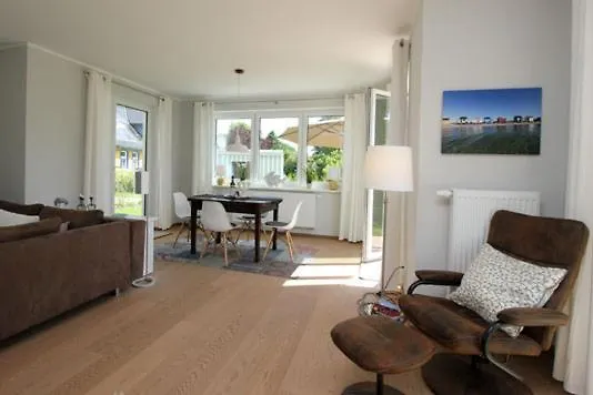 Ferienhäuser Ferienhaus, Uns Boddenhuesing Born