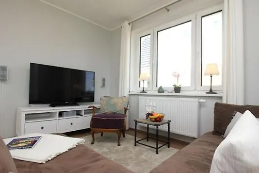 Ferienhäuser Ferienhaus, Uns Boddenhuesing Born