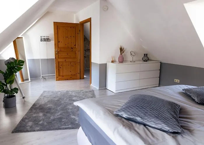 Vulkan-Lodge Ferienhaus Rieden 