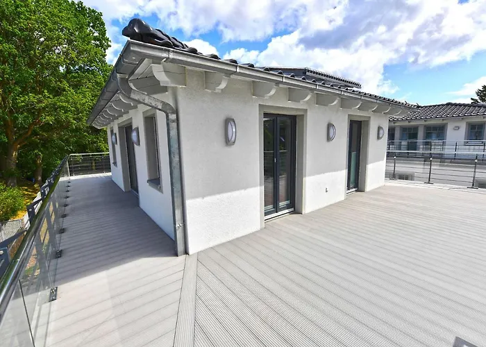 Villa LEVANTE in Binz - Penthouse mit Kamin, Sauna, Seeblick