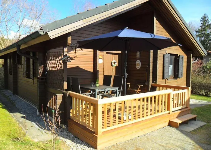 Komfortables Ferienblockhaus Nr. 27 -56 qm- bis 4 Personen Viechtach Jägerpark