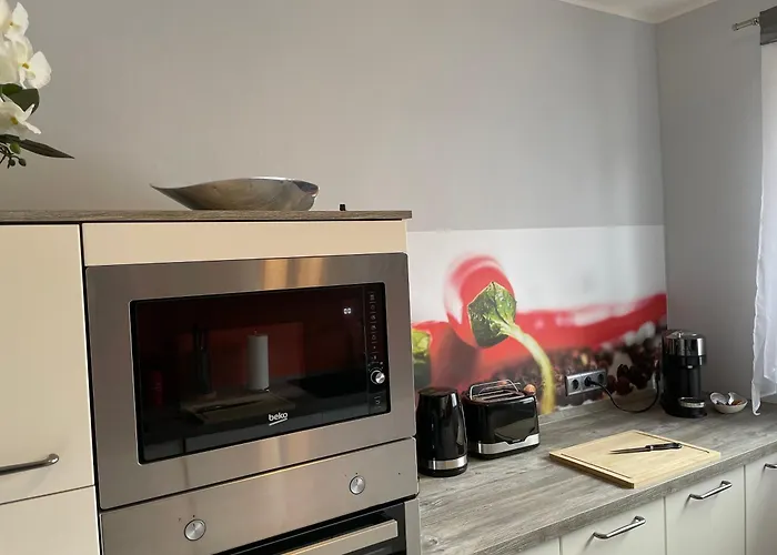 Ferienhaus BellaVita - mit großem eingezäuntem Garten - Infrarotsauna - 3 Hunde willkommen - Badesee 800m entfernt Walkenried