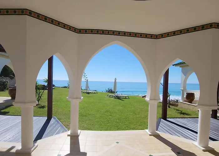 Villa Esmeralda Lagos