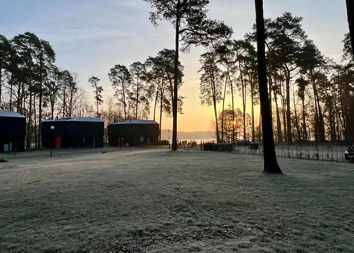 Traumhaftes Ferienhaus am See am Lübbesee in Templin