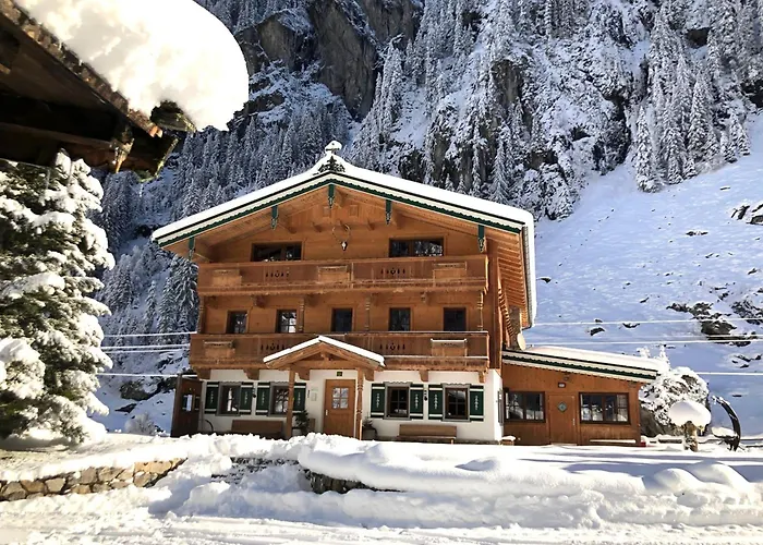 Alpenhaus Lacknerbrunn Mayrhofen