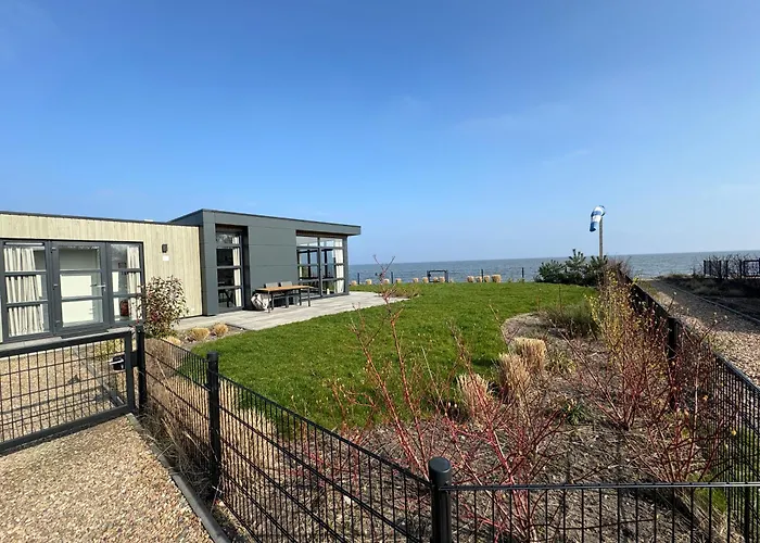 Enkhuizer Strand Chalet Meeresrauschen Erste Reihe mit Zaun Haus Nr 249 Enkhuizen