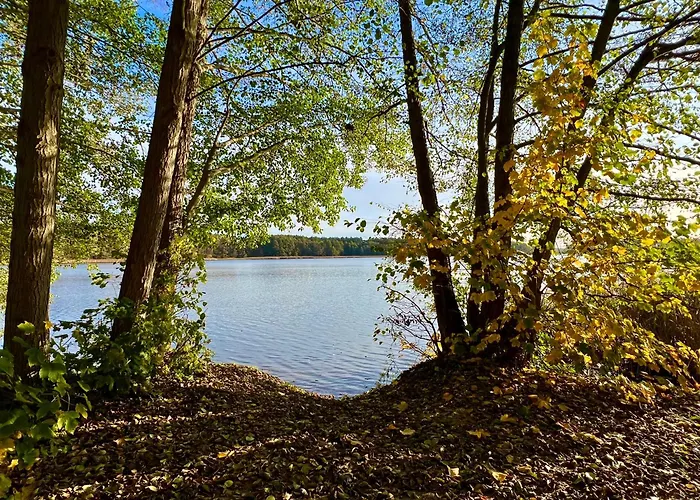 Traumhaftes Ferienhaus am See am Lübbesee in Templin
