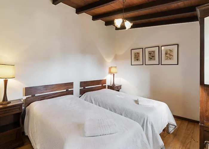 Quinta Florenca - By Wehost Funchal 