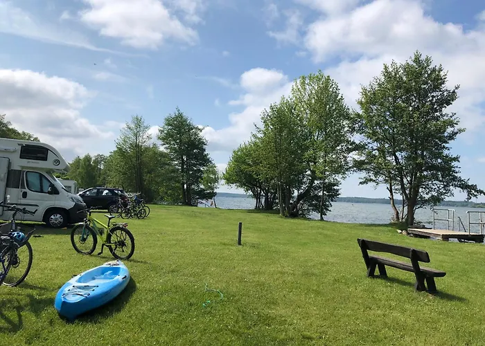 Wald- und Seeblick Camp Zislow