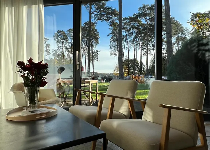 Traumhaftes Ferienhaus am See am Lübbesee in Templin