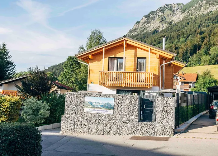 Haus Plattenbichlstraße - Ferienhäuser Alpenglück Oberstdorf