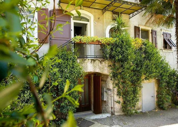 Casa Alla Grotta - Happy Rentals Arco