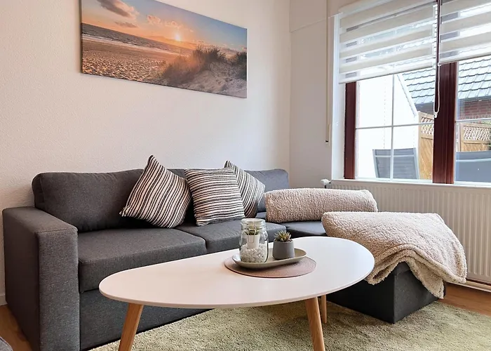 Haus Lüttes Glück, Edo-Wiemken Str 33d Dangast