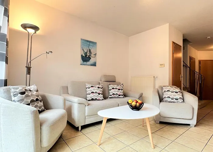 Haus Vierjahreszeiten, Edo-Wiemken-Str 37c, 75qm Dangast