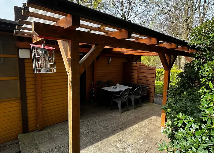 Strand und Waldhaus in Ückeritz Uriges Ambiente trifft Meer