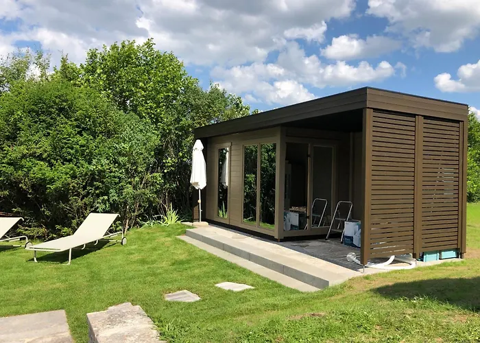 Exklusives Ferienhaus in Top Lage mit Pool, Sauna, Terrasse - Der Johannishof Würzburg