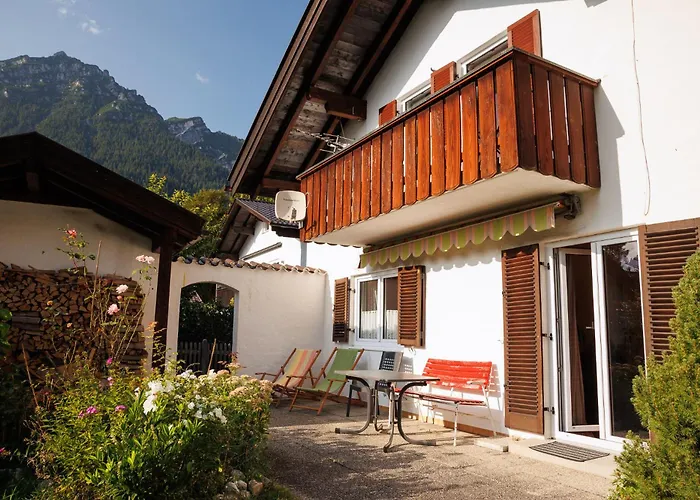 Haus mit wunderschönem Ausblick und Garten Garmisch-Partenkirchen