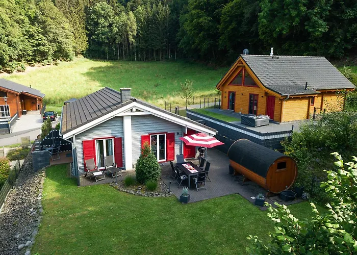 Eifel&See - Ferienhäuser am Waldsee Rieden/Eifel