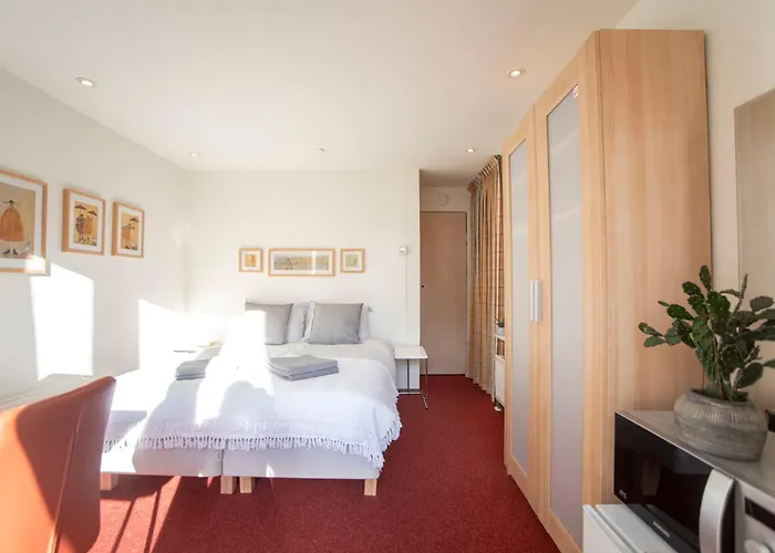 Studio 19 With Private Parking Zandvoort