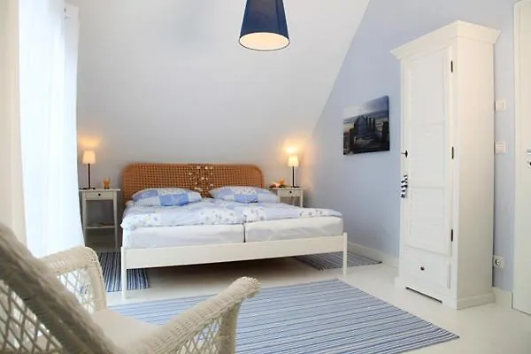 Villa Haus 107, Wacholderweg 7 Karlshagen
