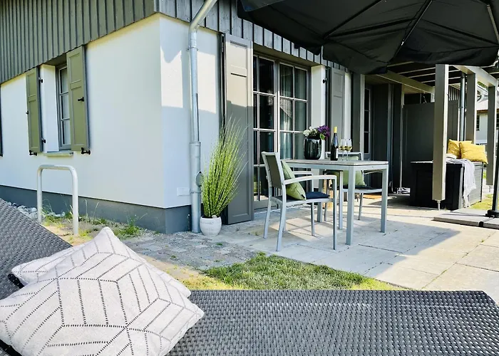 Ferienhaus Svantevit 31 Feriendorf Klein Stresow Rügen by ruyastay Putbus