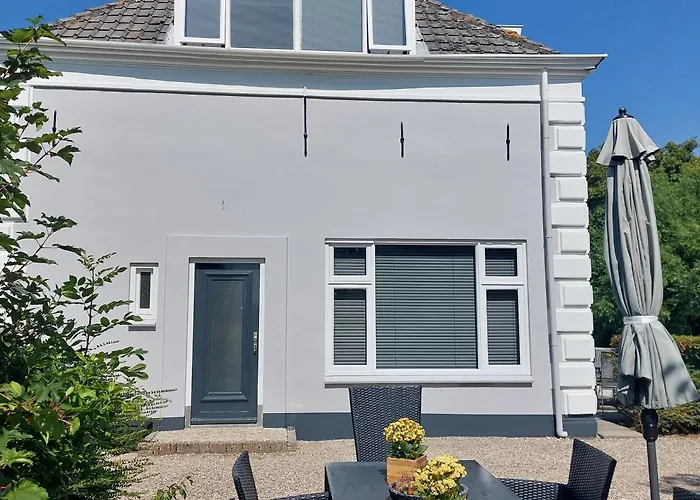 Hof Christina Vakantiewoningen Vrouwenpolder